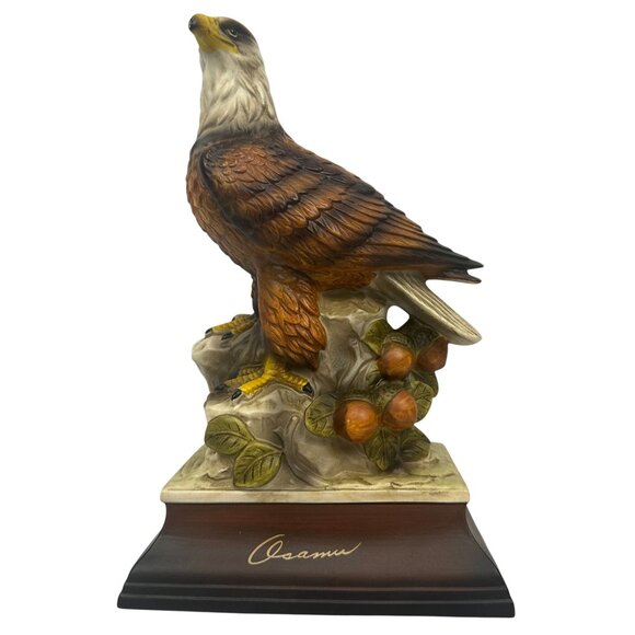 Hand Painted Resin Bald Eagle Figurine On Wood Base Signed Osamu D192R Statue - Picture 1 of 10